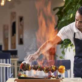 Captains-Inn-El-Gouna-Red-Sea-Egypt-flambee