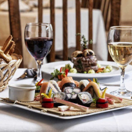 ancient-sands-hotel-el-gouna-piazza-bar-sushi-red-sea-egypt