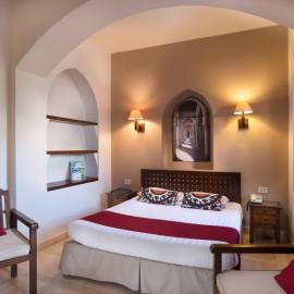 Sultan-Bey-Hotel-El-Gouna-Garden-View-Room-King-bed