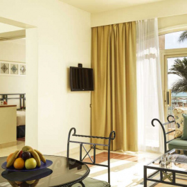 club-paradisio-el-gouna-hotel-dining-area