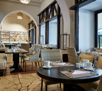 Miramar restaurant scaled