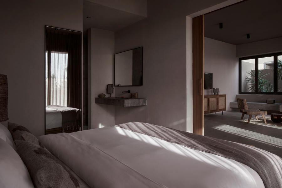 King bedroom with living room in private villa casa cook hotel Egypt