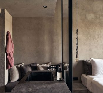 Zimmer mit Gartenblick