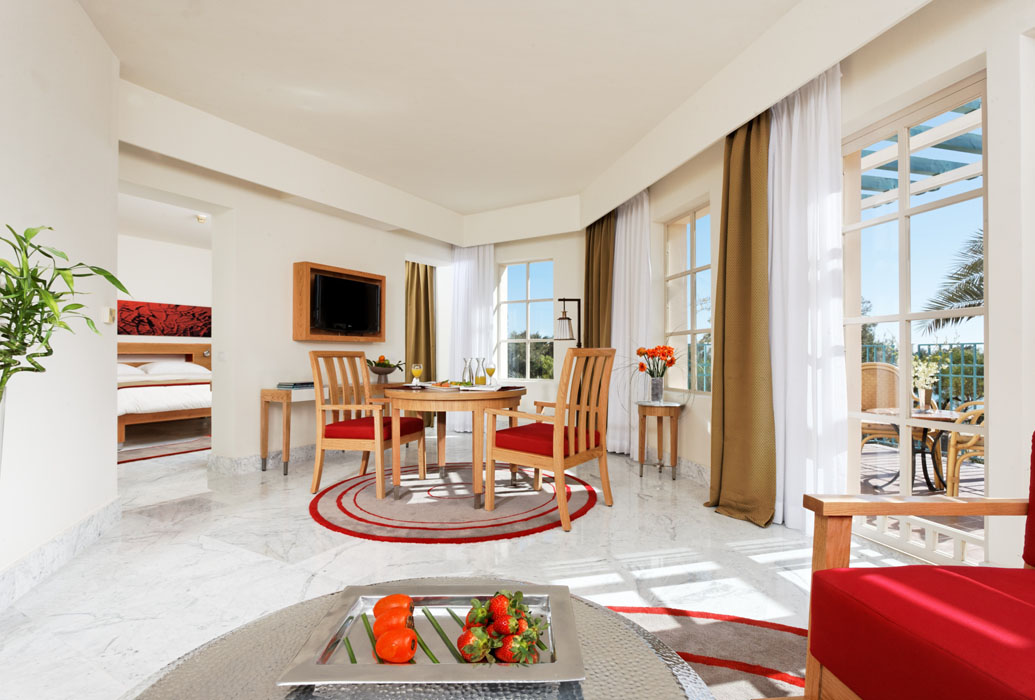 Deluxe Suites of Mövenpick Resort and Spa El Gouna