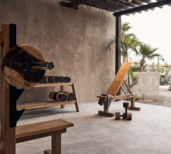 The wooden gym of Cook's Club El Gouna with a view to the lagoon of Red Sea and wooden equipments