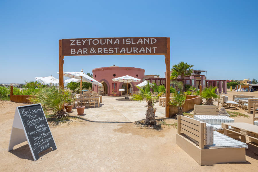 zeytouna beach restaurant and bar entrance at daylight