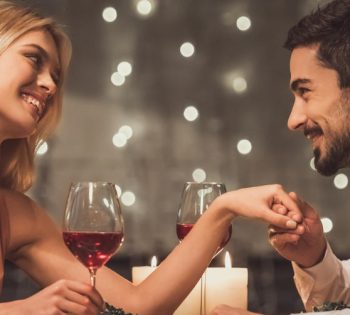 valentine dinner romantic couple