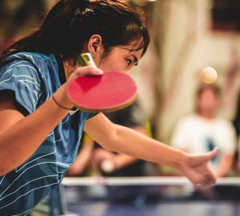 ping pong playing entertainment el gouna